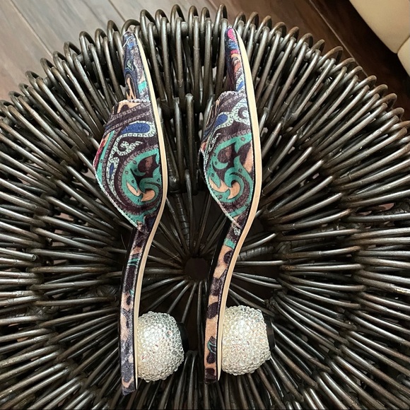 Vaneli Floral Velvet Rhinestone Heel Slide Sandal - Picture 4 of 11